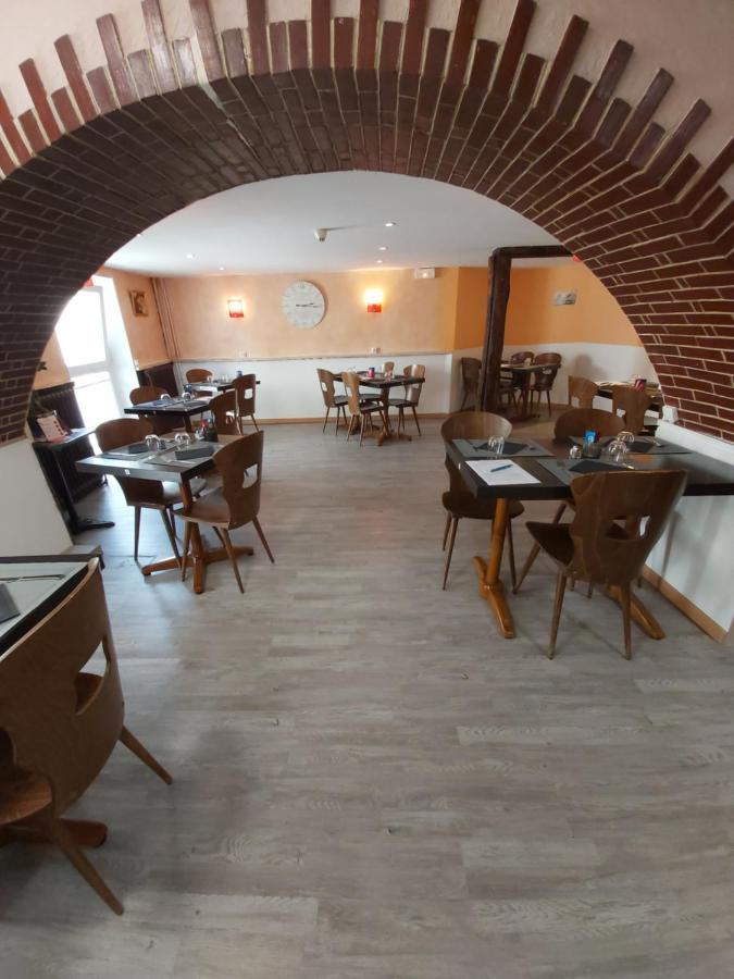 La Chaumiere 3* Seyne