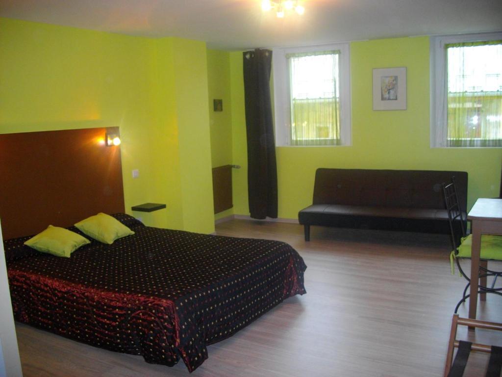 La Chaumiere 3*
